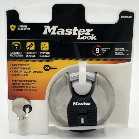 NEW!! Master Lock Magnum Heavy Duty Stainless Steel Padlock w/ 2 Keys M50XD