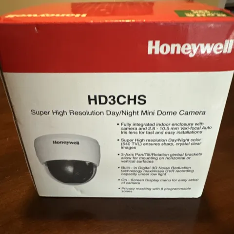 Honeywell Video HD3CHS 1/3" CCD High Resolution Day/Night Dome Camera 
