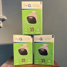 myQ Outdoor Battery Camera 3-Pack 2K Wi-Fi Color Night Vision Outdoor