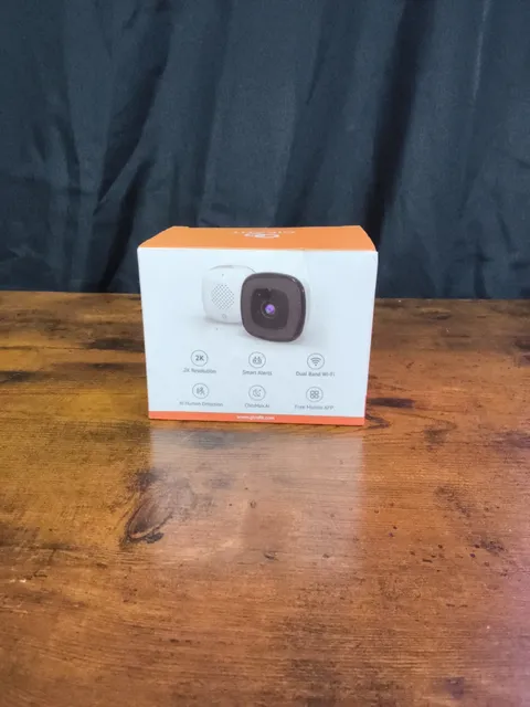 £Girafit W150 2K Window Camera Wi-Fi Indoor Security Human Detection Motion (D2)
