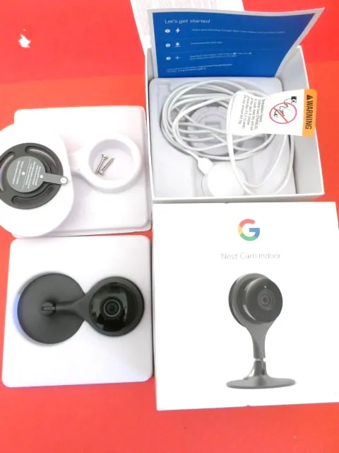 Google Nest Cam Indoor Security Plug-in Wi-Fi Camera NC1102ES 1080HD Boxed LN