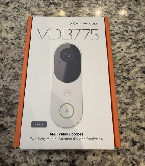 Alarm.com VDB775 4MP Wi-Fi Video Doorbell Two-Way Audio HDR Analytics White