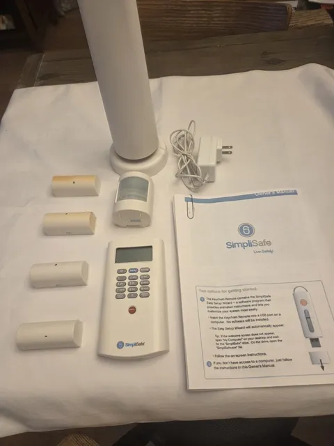 Simpli Safe # SS-1500 Alarm System Many Sensors, Keypad, Batteries Fobs, More