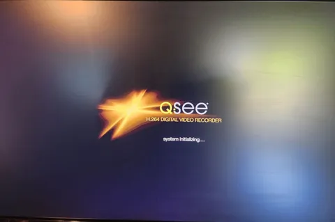 Q-See Platinum Series QC808-1 8CH H.264 1080p POE NVR 4TB Drive