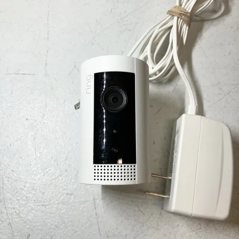 Ring Indoor Cam (1st Gen) HD Security Camera 5UM4E5 White & Power Supply & Cord