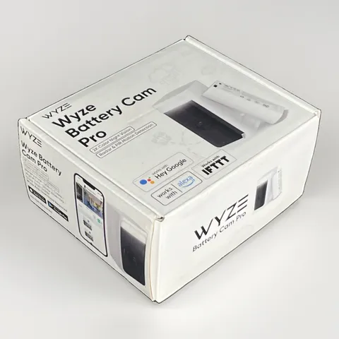 Wyze Battery Cam Pro 2.5K HDR Wireless Indoor/Outdoor Camera WYZECOP White