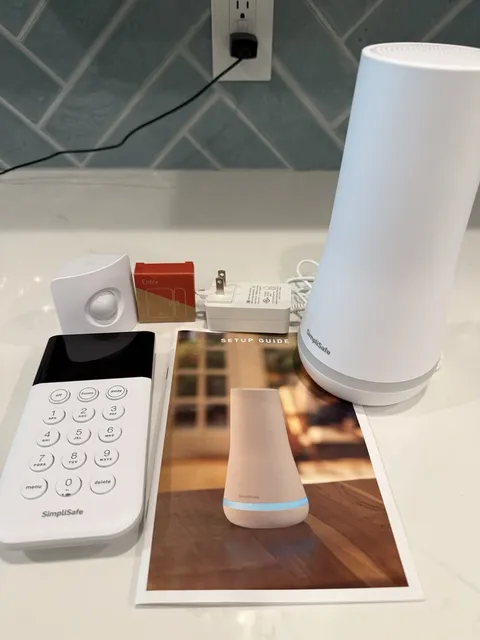 SimpliSafe Set