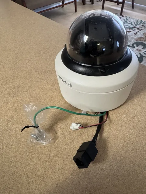 Bosch VEZ-221-IWCE surveillance dome camera
