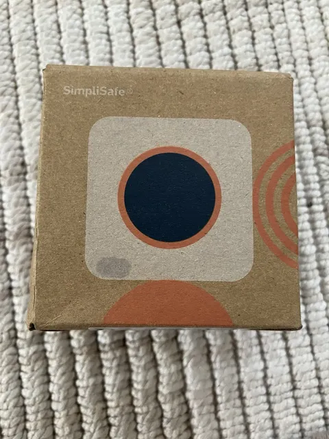 NEW Simplisafe MOTION SENSOR White CA001 (Latest Model)