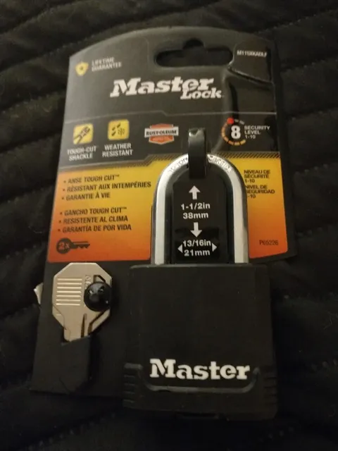 Master Lock Magnum Padlock  (M115XKADLF)   FS