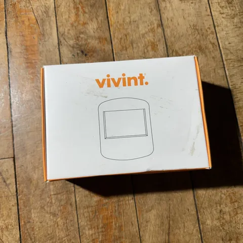 Vivint Wireless Motion Detector  V-PIR2-345. Motion sensor