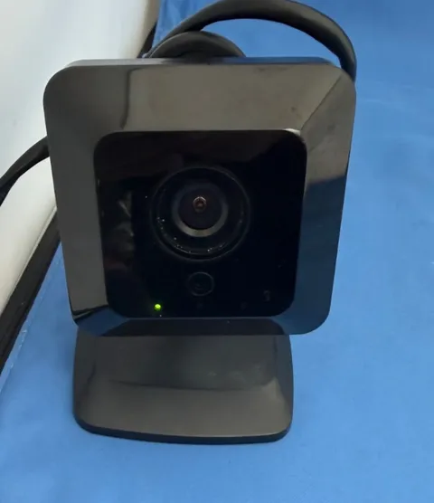Sercomm iCamera2 Wireless Security Camera with Cable and Power Supply