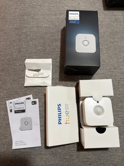Philips 570977 Hue Motion Sensor - White - Bridge Required -FREE SHIPPING