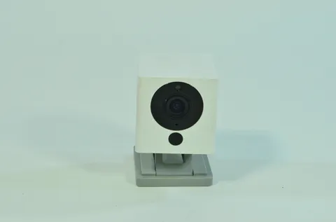 Wyze Cam v2 Smart Home Indoor Wired Camera White No Charger 30 Day Warranty