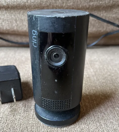 Ring Indoor Cam (1st Gen) HD Security Camera 5UM4E5