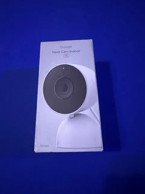 Google Nest Cam Indoor Wired 3rd Gen 2K HDR Night Vision  Cam  2025 Model (snow)