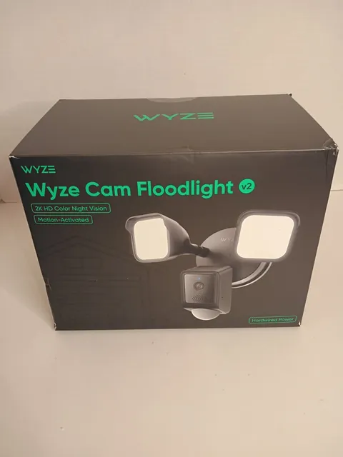 Wyze Cam Floodlight V2 Motion-Activated 2K HD Color Night Vision Camera Open Box