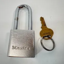 Master Lock Outdoor Padlock with 1 Key, 1-1/2in. Wide, 2in. Shackle #570