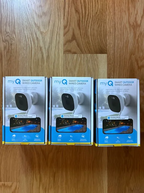 myQ Smart Outdoor Wired Camera 1080p Weatherproof Wi-Fi Night Vision 2-Way NEW