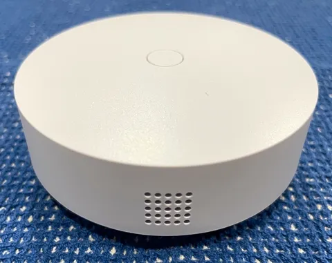SimpliSafe Smoke/CO Listener Sensor Wireless Battery Indoor Wall Mount CA011