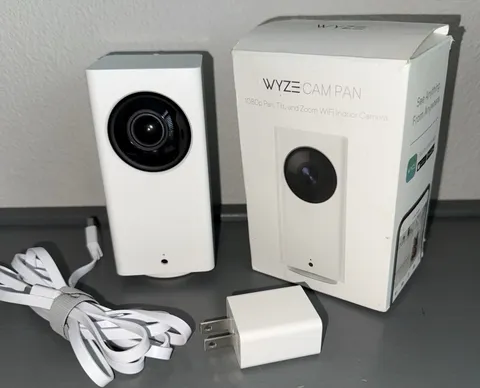 Wyze CAM PAN (WYZECP1) | Indoor Security Camera | Night Vision | 2-Way Audio