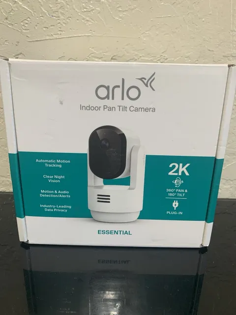 Arlo Indoor Pan Tilt Pet Camera 2K 360 Degree Pan 180 Tilt Plug In