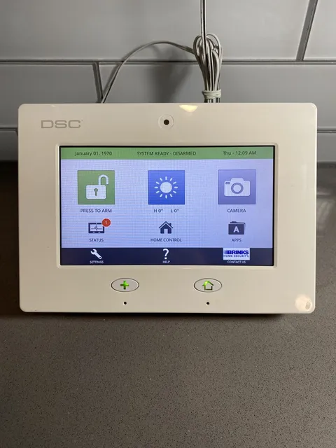 DSC Touch - 7 inch ‘All-in-One’ TouchScreen SCW9067