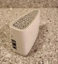 Vivint SM2-2W10 Smart Drive 4-Channel Wireless 1TB DVR - White, No Power Cord