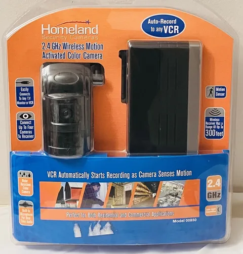 Homeland Security Cameras (Model 00850) 2.4 GHz Wireless Motion Color Camera NEW