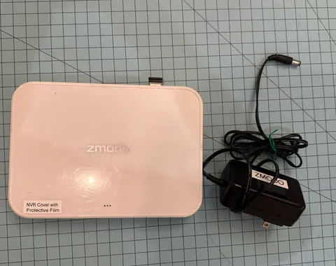 Zmodo ZM-SS7008D8-500GB HD WiFi Network Video Recorder; 500 GB; ZP-NL18