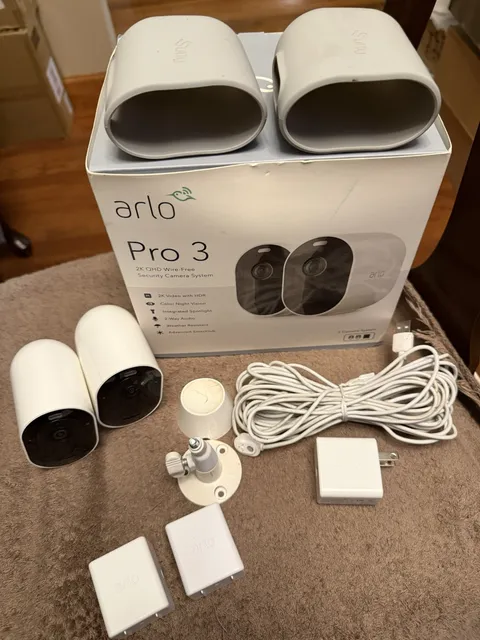 Arlo  Indoor/Outdoor Wireless 2k HDR Security Camera Set As Pictured