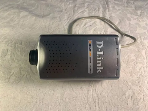 D-Link DCS-3220 SecuriCam Network Security Camera Wired 2-Way Audio CCTV IP Cam