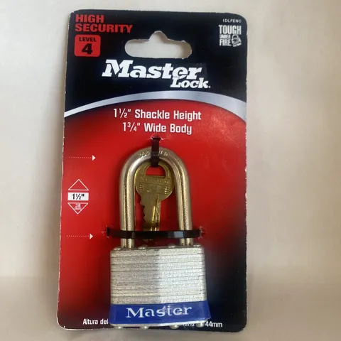 Master Lock 1DLF ENC Outdoor Padlock with Key, 1 Pack