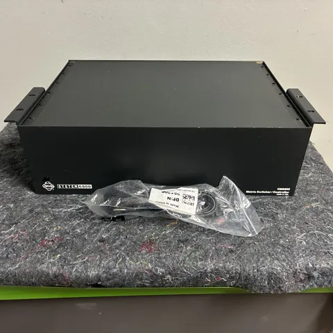 1x Pelco CM6800 Matrix Switcher Controller CM6800E-48X8 BNC CCTV SWITCH 48 Port