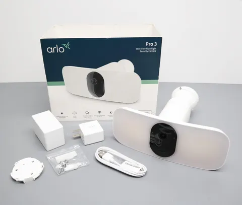 Arlo Pro 3 FB1001-100NAS Floodlight Indoor/Outdoor Security Camera - White