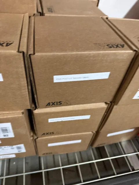 (20)Axis P3227-LV 5MP IR Indoor Dome IP Security Camera - 0885-001