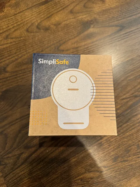 Brand New SimpliSafe Outdoor Security Camera Series 2 (CM021)