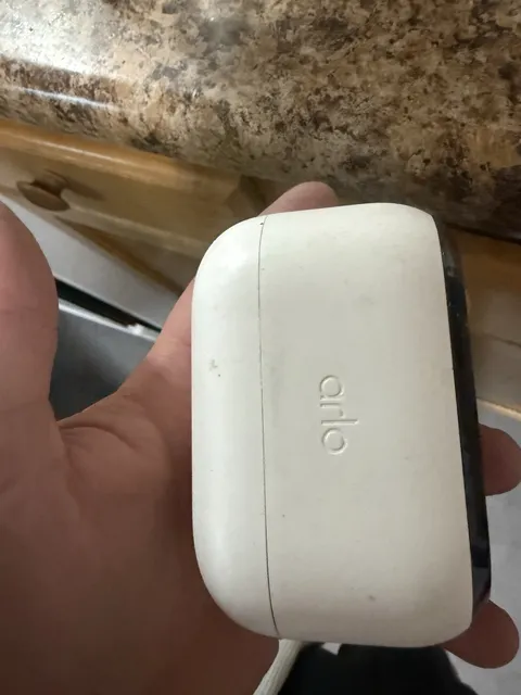 Arlo Essential Outdoor Camera 2nd Generation HD White VMC2050