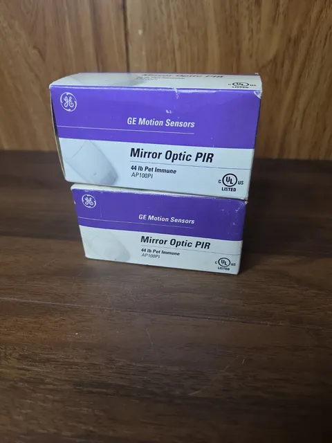 GE AP100PI General Electric Mirror Optic PIR Motion Sensor Pets To 44 Lbs 2 Pack