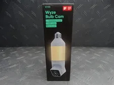 Wyze Bulb Cam Plug-In, HD Security Camera Outdoor Indoor Full Color Day & Night