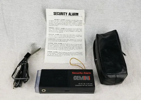 Vintage Gemini 2 Portable Security Alarm Gemini II Burglar or Personal Alarm! 