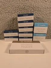 Lot SimpliSafe 1 Wireless Keypad 1MH5R, 7 Entry Sensor 3ZPTN, 2 Glassbreak 1AR66