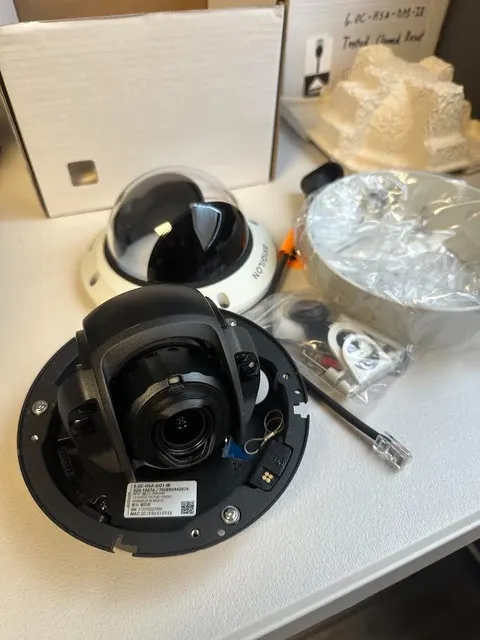 Avigilon 6.0C-H6A-DO1-IR 320-1667A 6MP H6A Dome Camera - *NO POWER - PARTS ONLY*