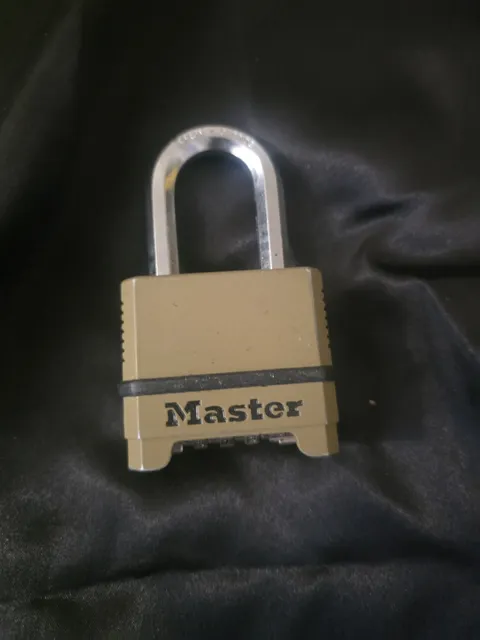 Master Lock Combination Lock, Heavy Duty Weatherproof Padlock, Resettable for Ou
