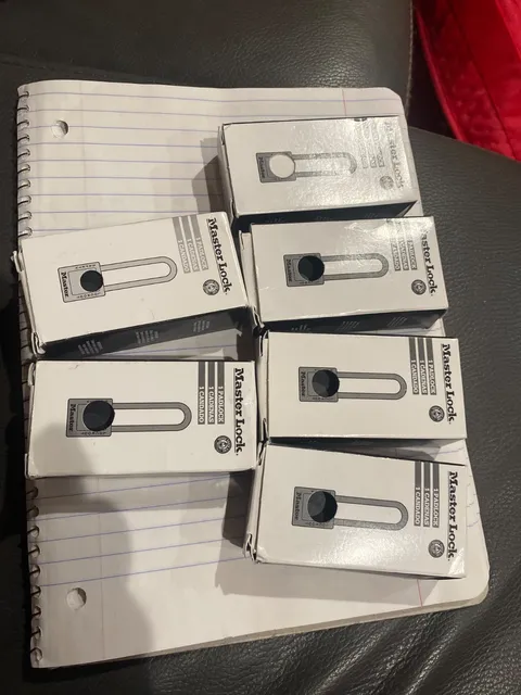 6 MASTER LOCK 406 BLK BLACK PADLOCK WITH KEY LOT NIP