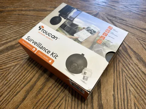Toucan TSK100KU Outdoor Security Surveillance Kit New In Open Box