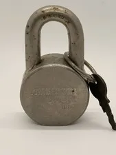 Vintage American Lock USA co. SEE Series H-10 Lock And Key