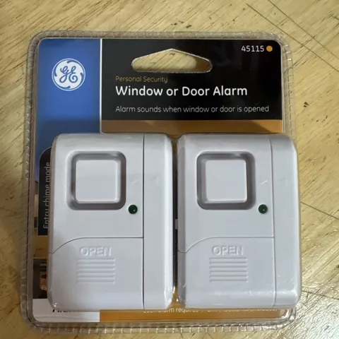 (2) GE 45115 Personal Security Wireless Window or Door Alarm - Entry Chime Mode