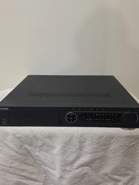 DS-7716NI-SP 16-Channel NVR